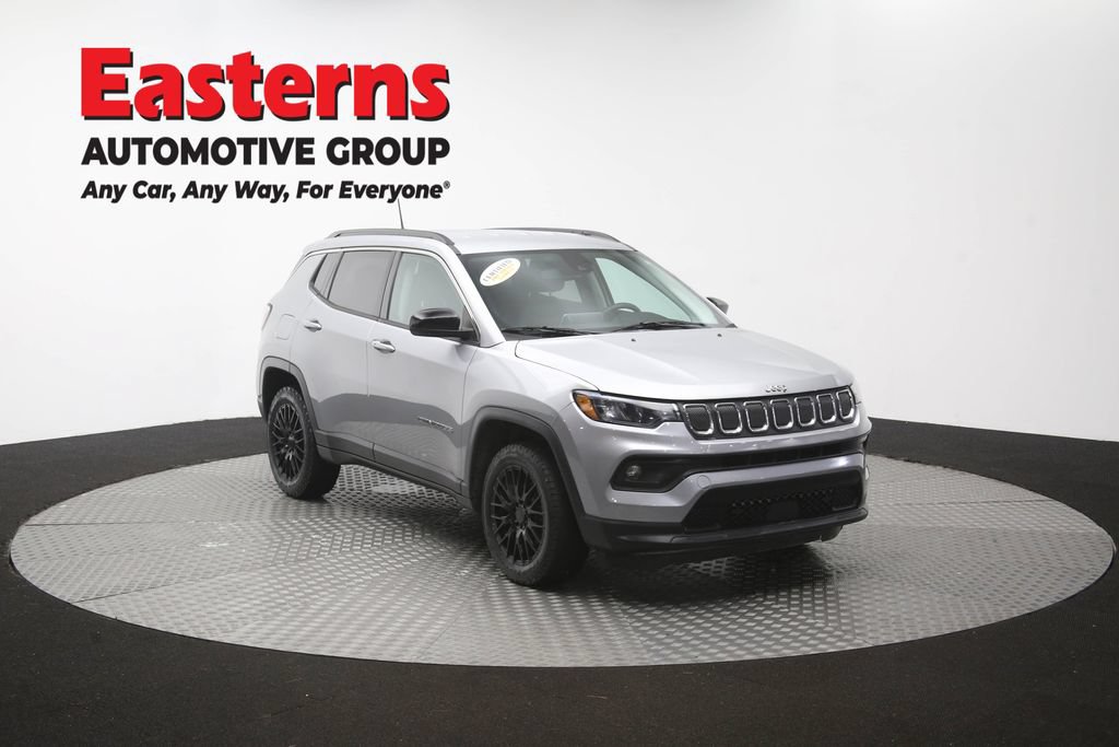 Used 2022 Jeep Compass Latitude AWD/4WD image 48