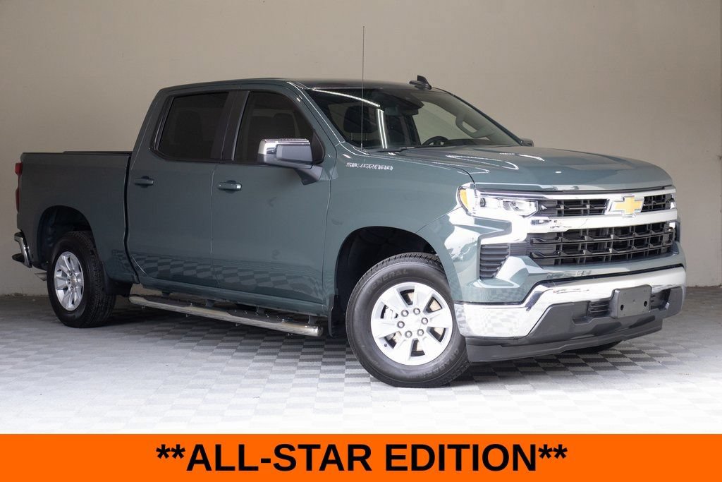 Used 2025 Chevrolet Silverado 1500 LT RWD image 2