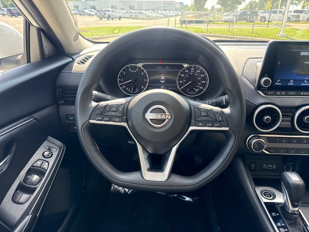 Used 2025 Nissan Sentra SV FWD image 19
