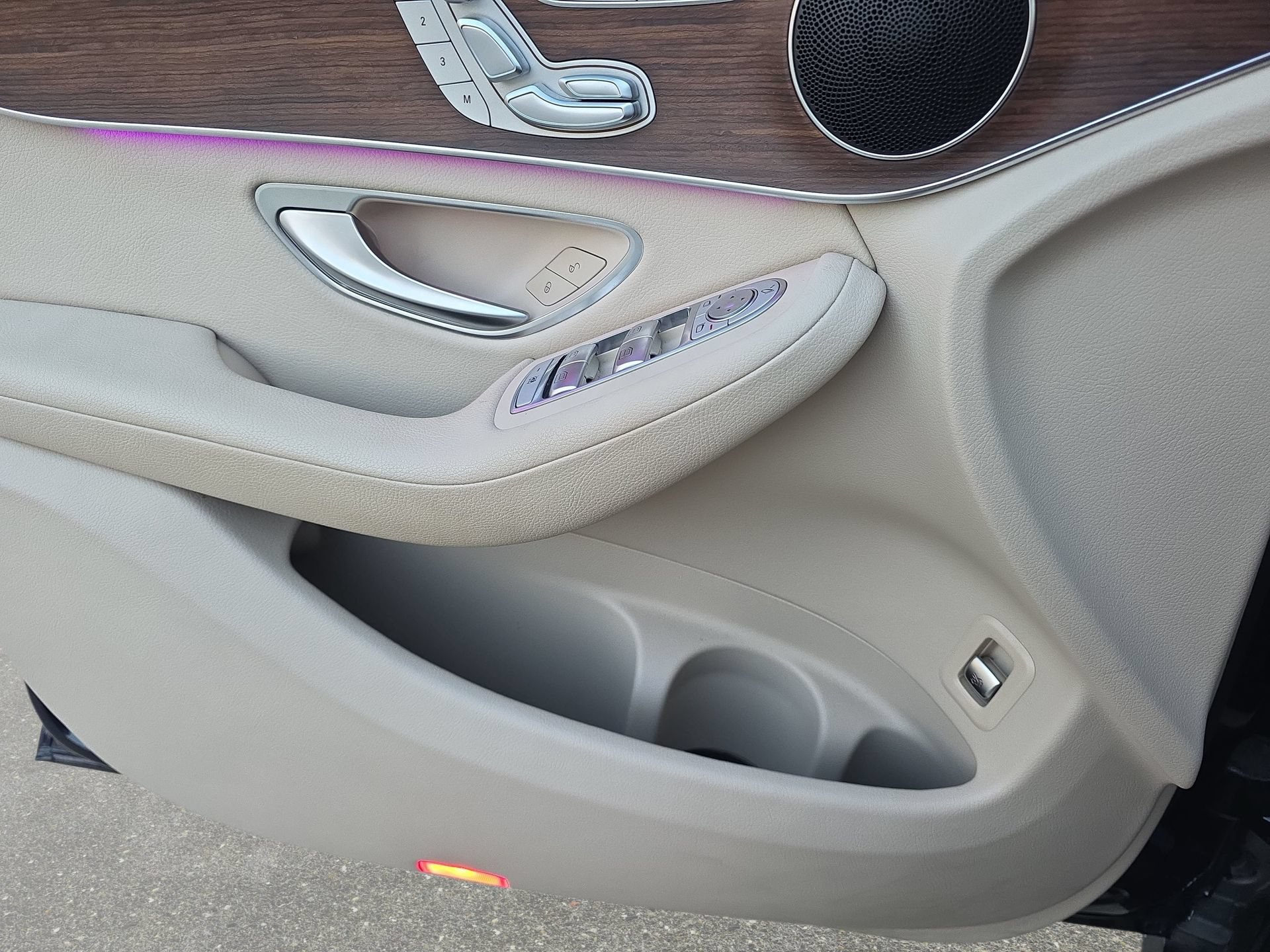 Certified 2022 Mercedes-Benz GLC 300 4MATIC image 26
