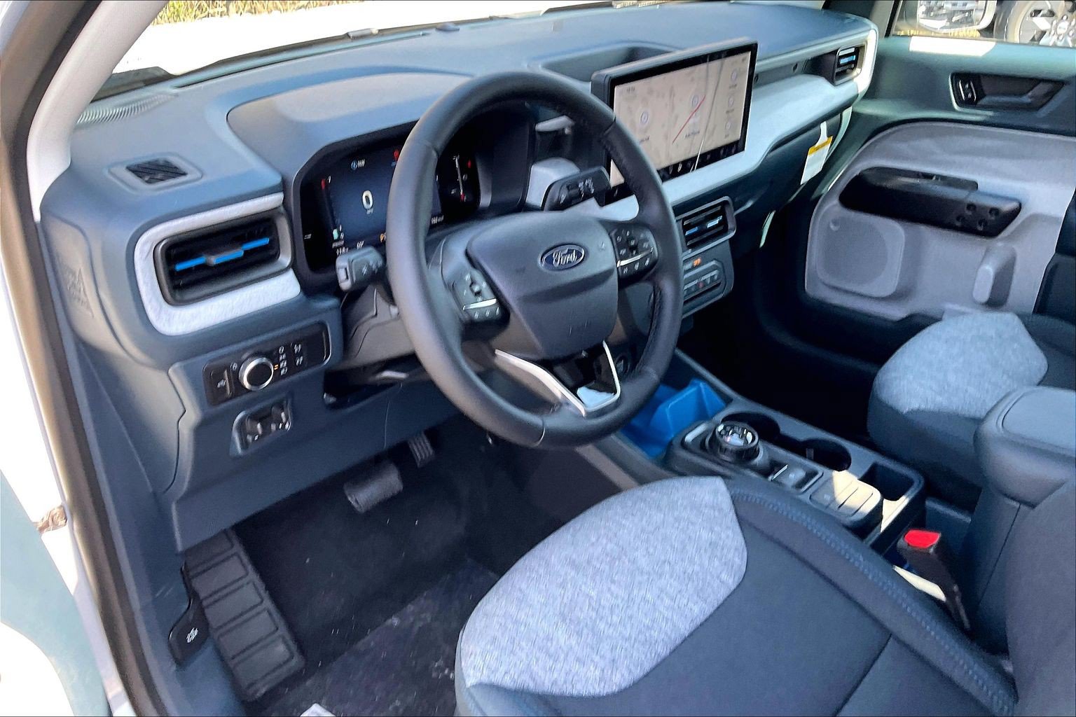 New 2026 Ford Maverick XLT w/ XLT Luxury Package AWD/4WD image 6