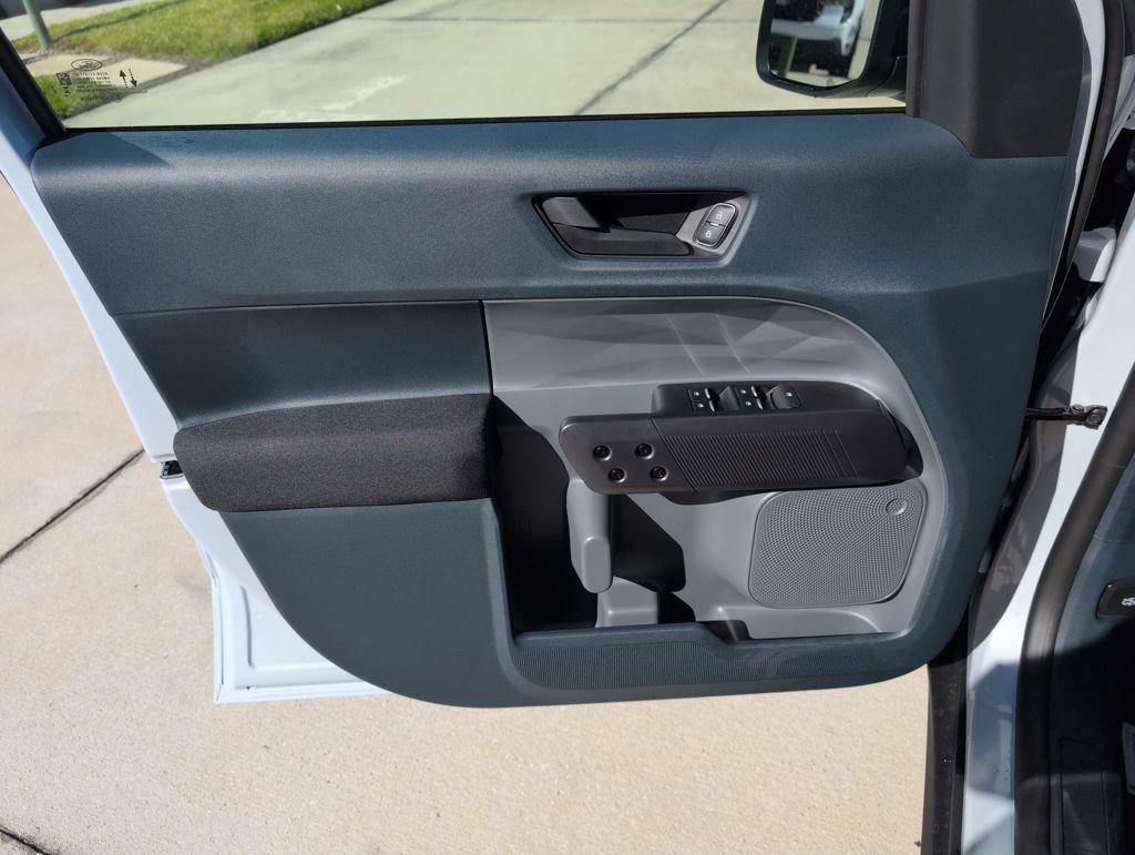 New 2026 Ford Maverick XL image 27