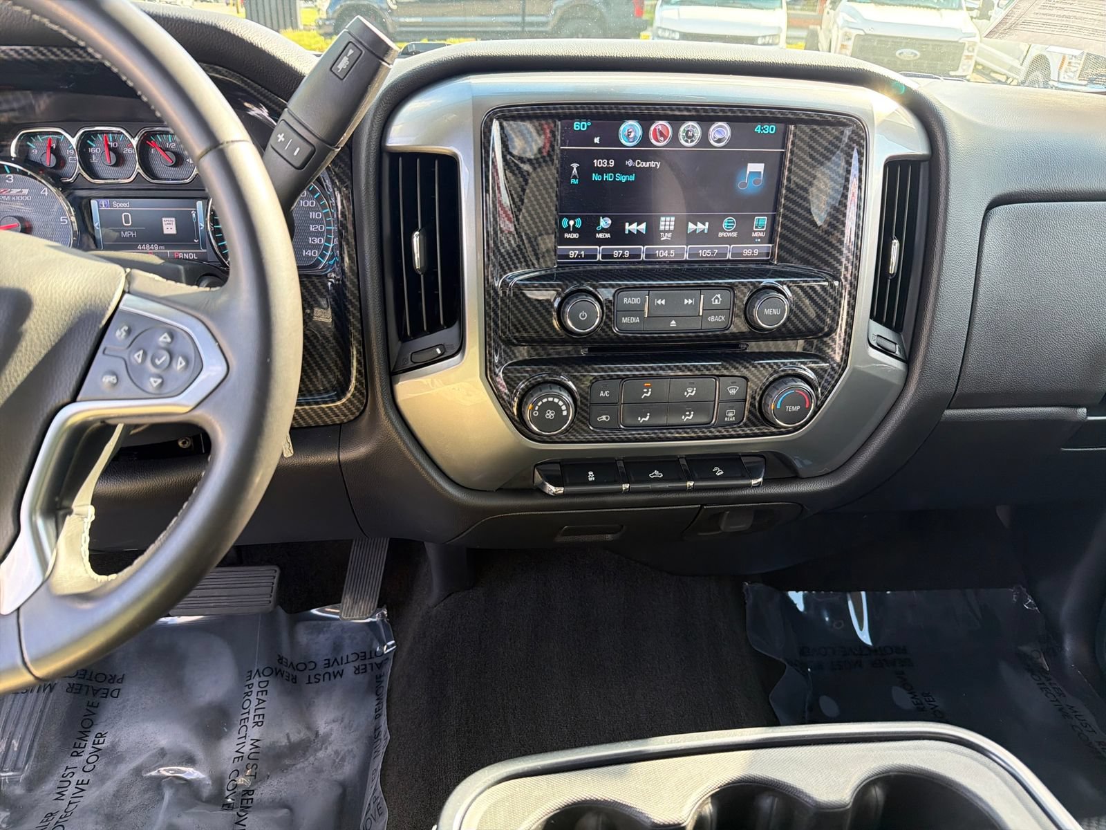 Used 2018 Chevrolet Silverado 1500 LT w/ LT Convenience Package AWD/4WD image 22