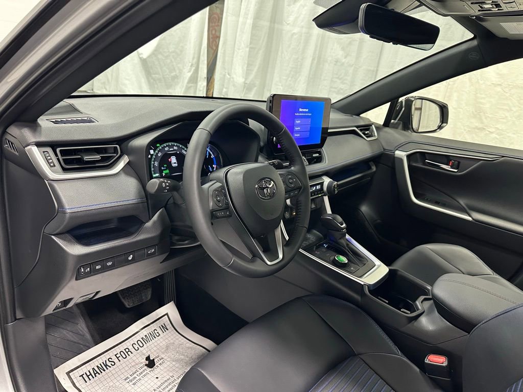 Used 2025 Toyota RAV4 XSE w/ Weather Package image 16