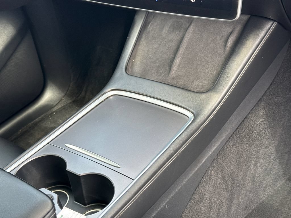 Used 2023 Tesla Model Y Long Range AWD/4WD image 16