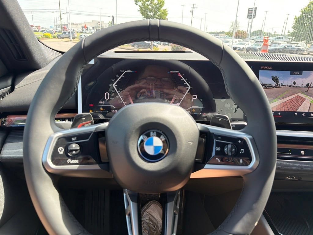 New 2027 BMW 530i w/ M Sport Package RWD image 17