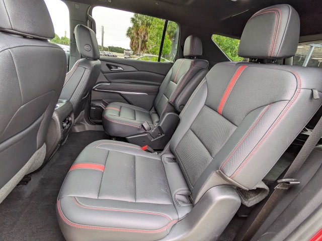 Used 2024 Chevrolet Traverse RS w/ LPO, Floor Liner Package FWD image 16