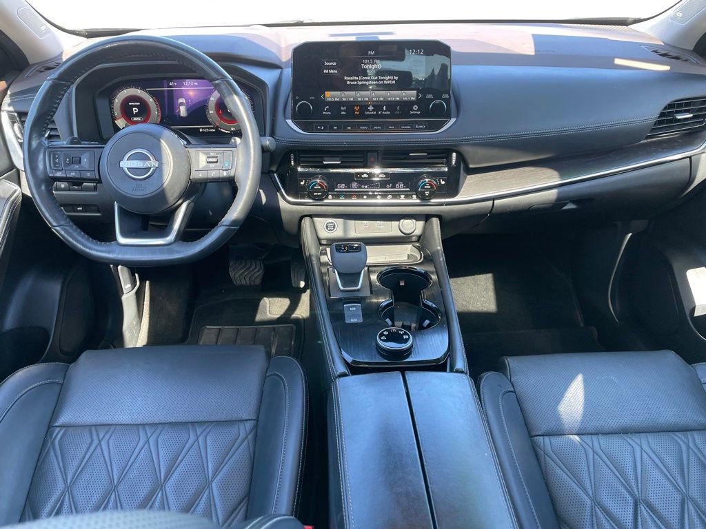 Certified 2023 Nissan Rogue Platinum w/ Platinum Premium Package AWD/4WD image 13