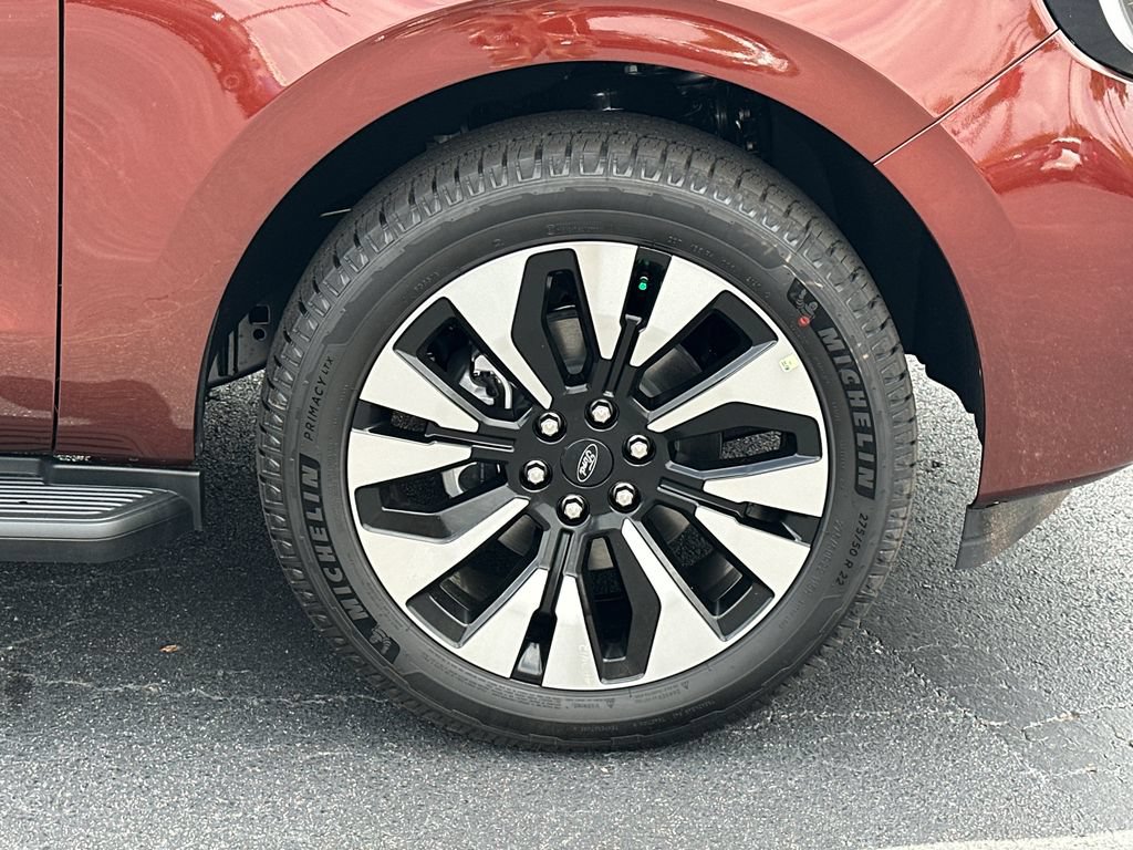 New 2027 Ford Expedition Platinum RWD image 12