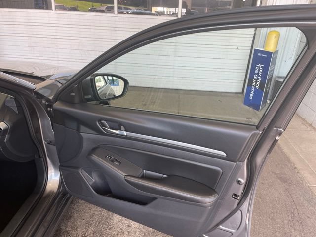 Used 2022 Nissan Altima 2.5 SV FWD image 41