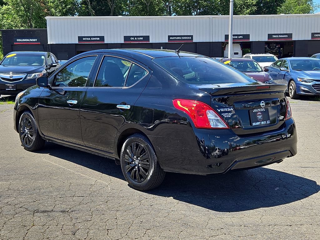 Used 2018 Nissan Versa SV FWD image 7