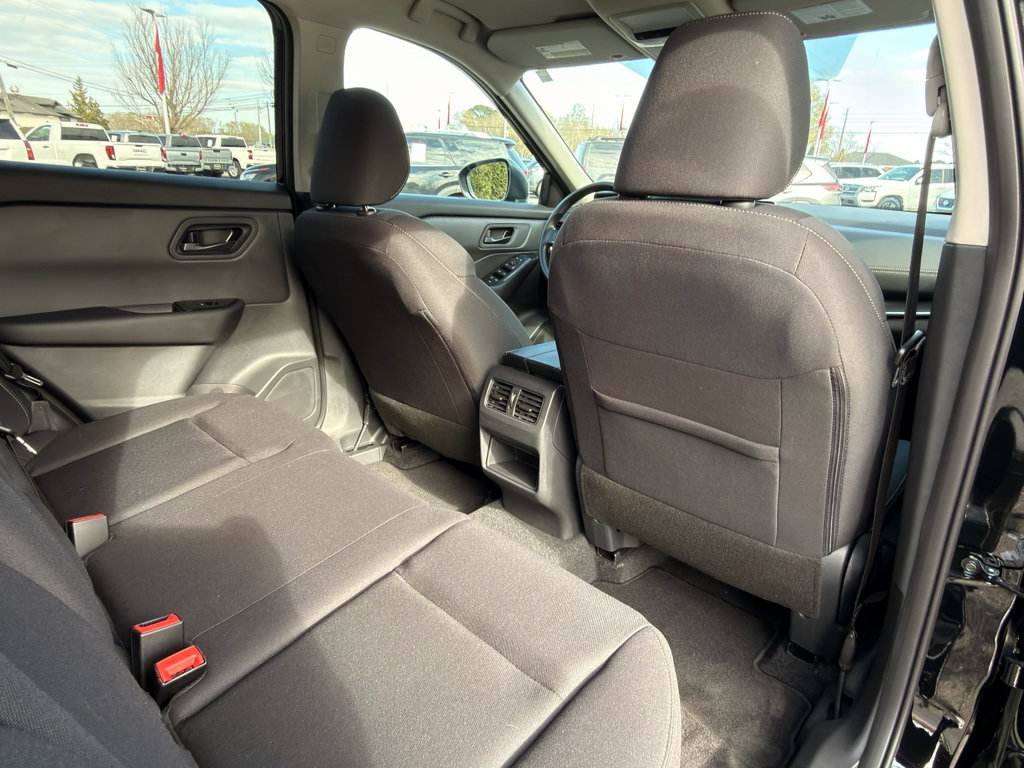 New 2026 Nissan Rogue S image 43