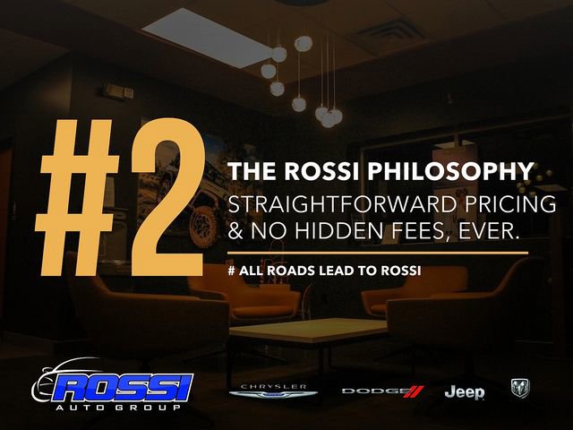 Used 2022 BMW X5 M50i image 6