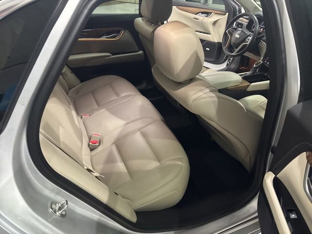 Used 2018 Cadillac XTS Luxury image 28
