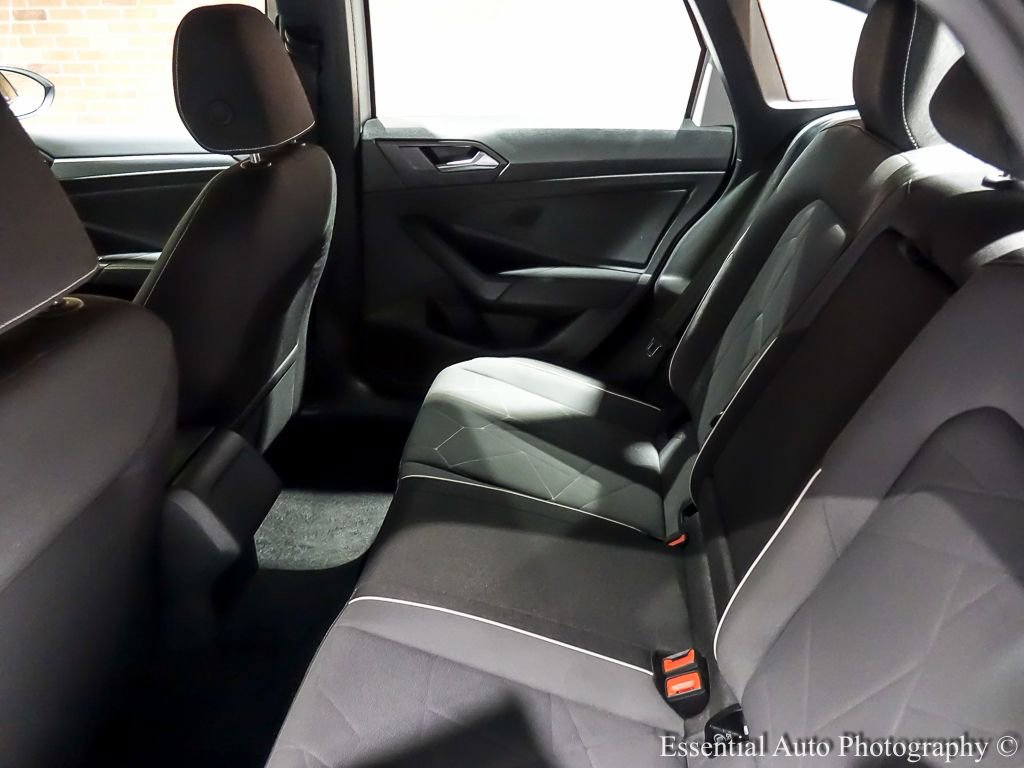 Used 2025 Volkswagen Jetta Sport FWD image 16