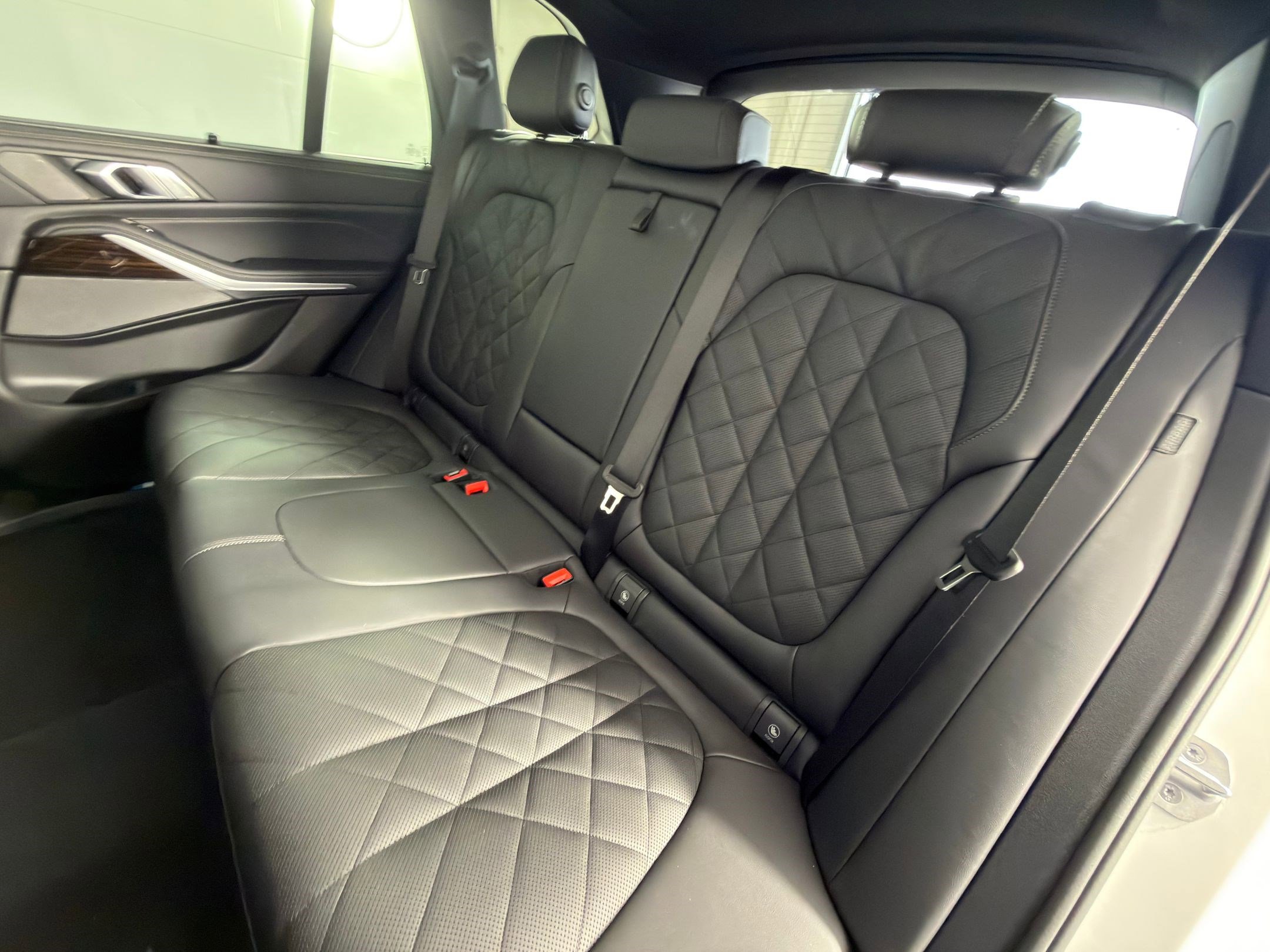 Used 2026 BMW X5 sDrive40i w/ Climate Comfort Package image 28