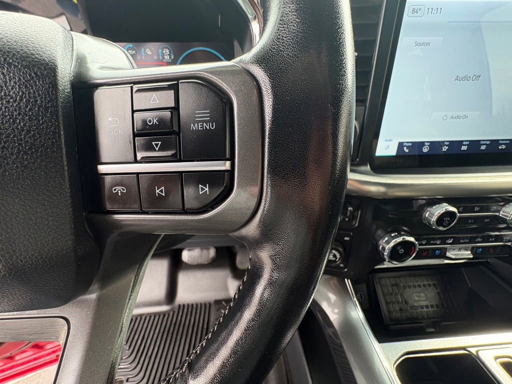 Certified 2022 Ford F150 Lariat w/ Equipment Group 502A High image 17