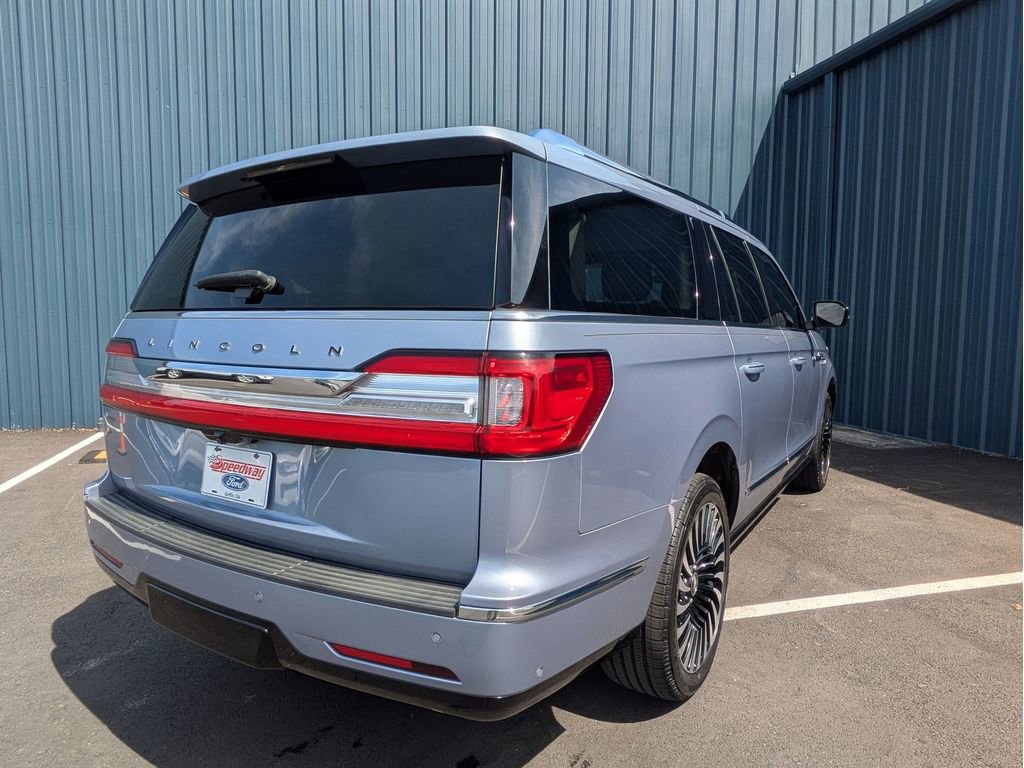 Used 2021 Lincoln Navigator L Black Label w/ Cargo Convenience Package image 6