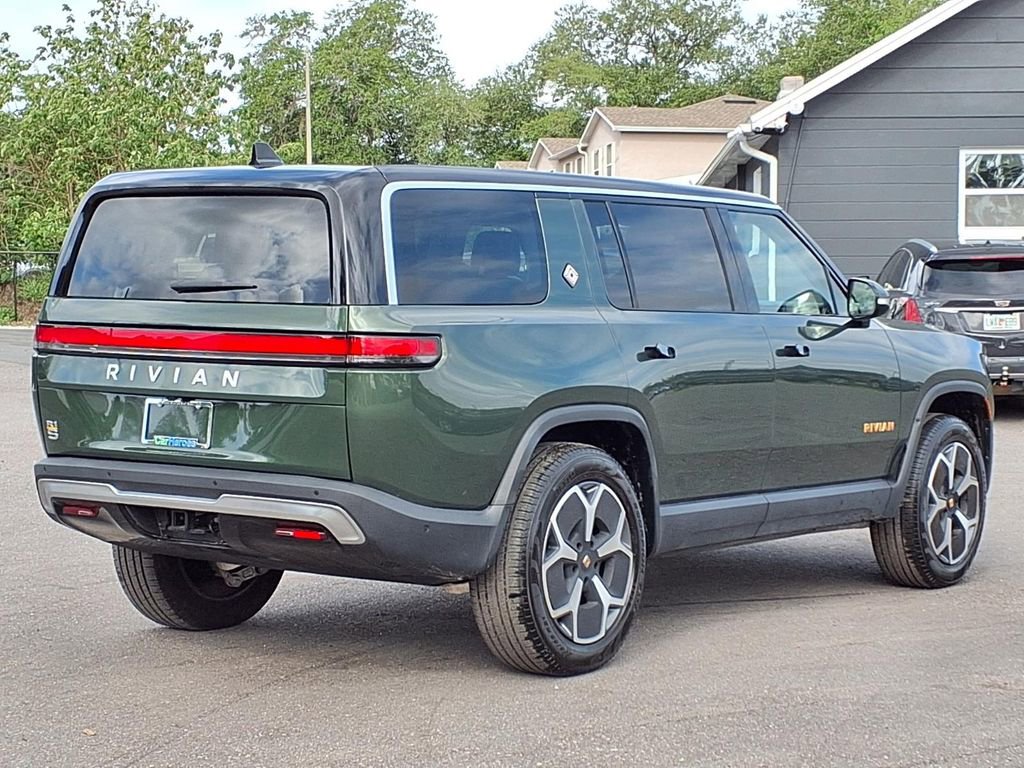 Used 2024 Rivian R1S Adventure image 7