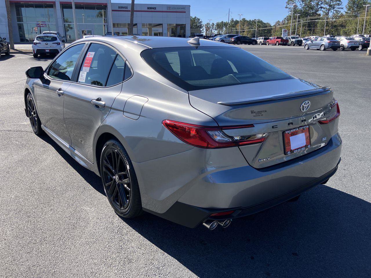 New 2026 Toyota Camry SE image 3