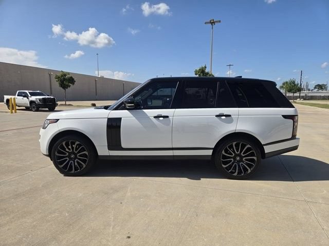 Used 2017 Land Rover Range Rover HSE AWD/4WD image 4