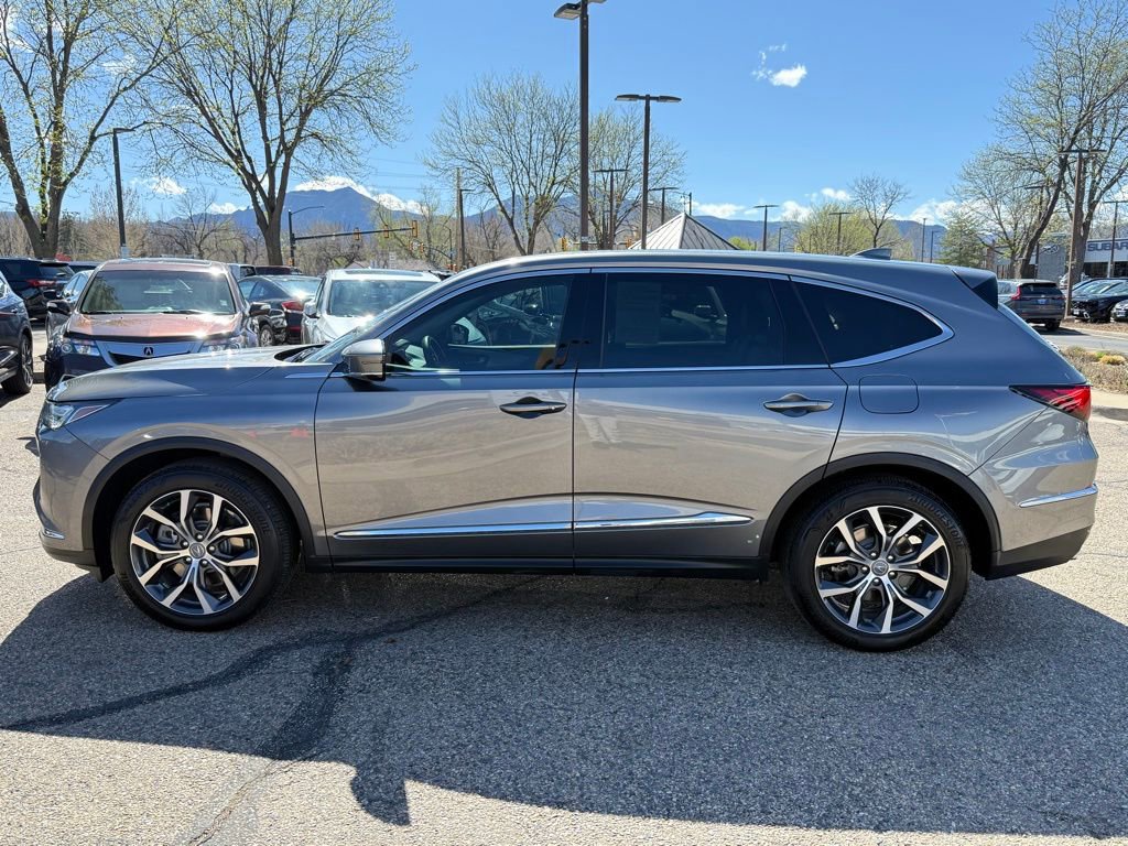 Used 2024 Acura MDX SH-AWD w/ Technology Package image 7