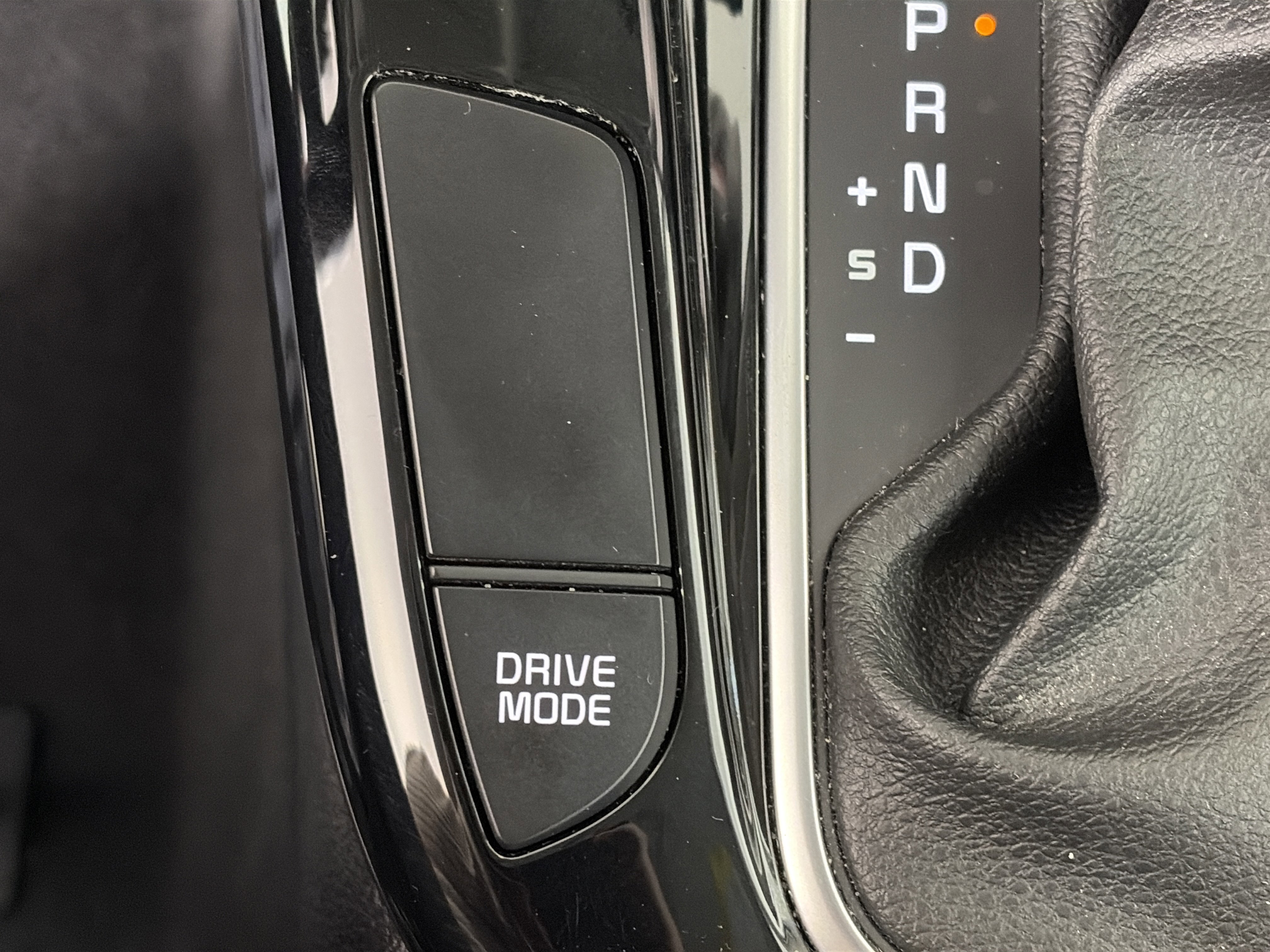 Certified 2024 Kia Soul GT-Line image 26