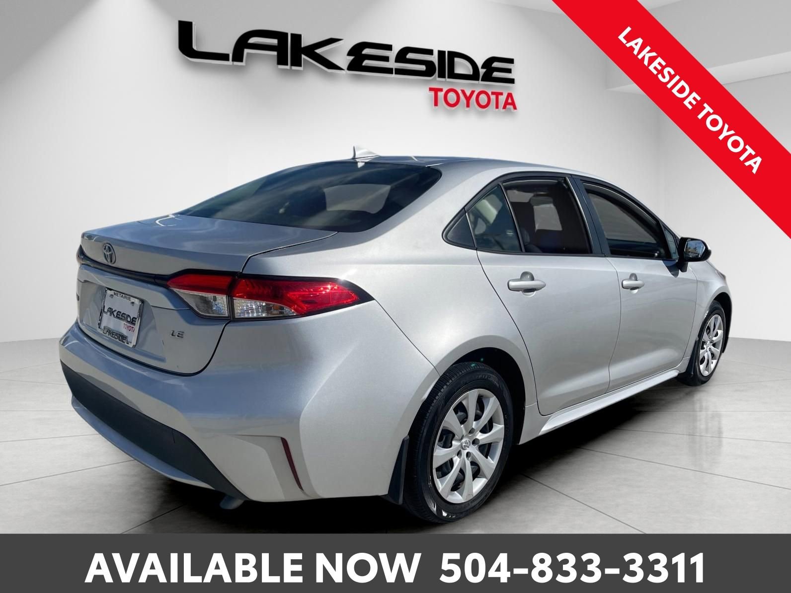 Used 2021 Toyota Corolla LE image 6