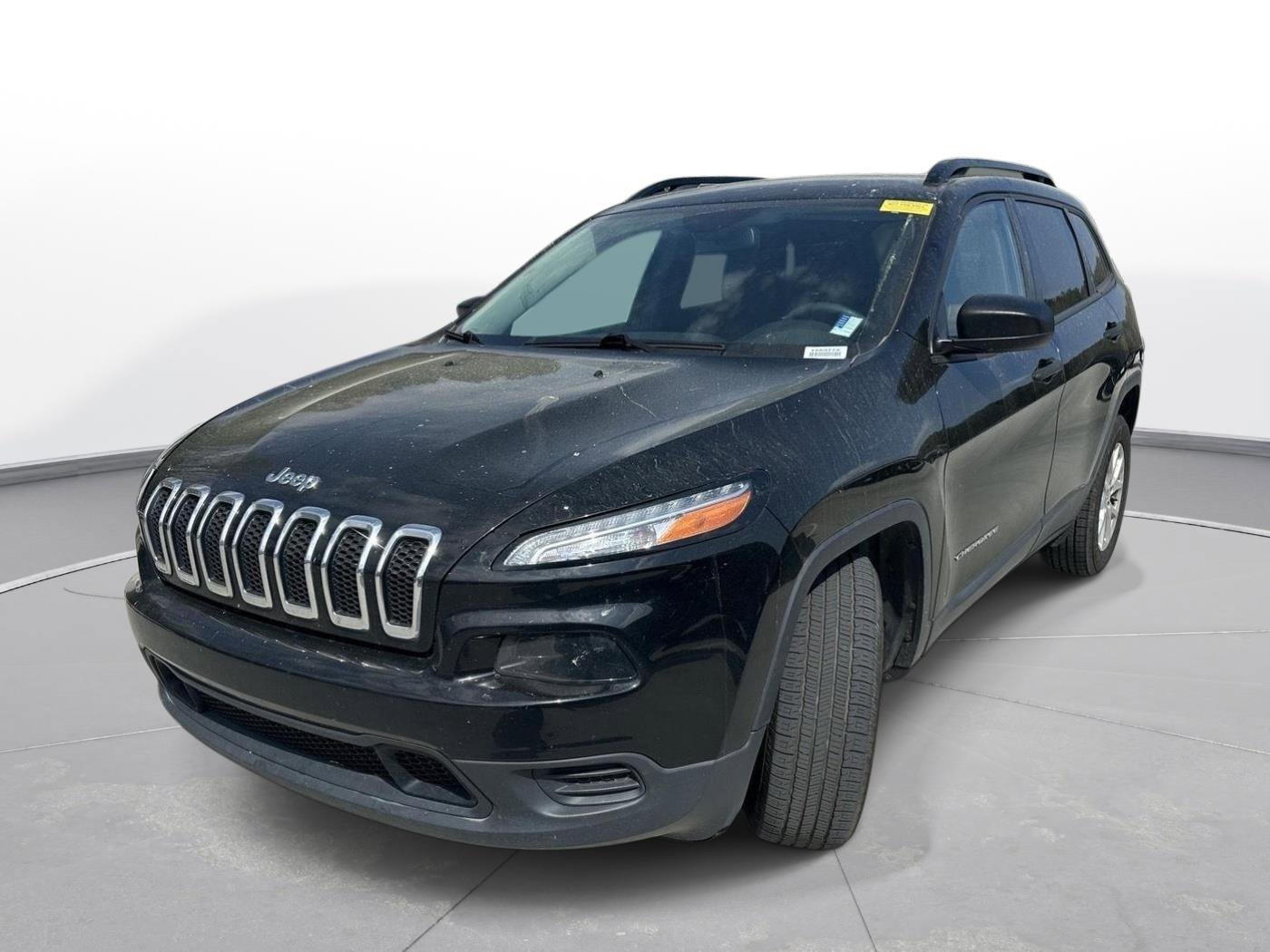 Used 2017 Jeep Cherokee Sport image 2