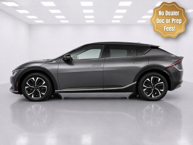 Used 2023 Kia EV6 Wind w/ Wind Technology Package AWD/4WD image 3
