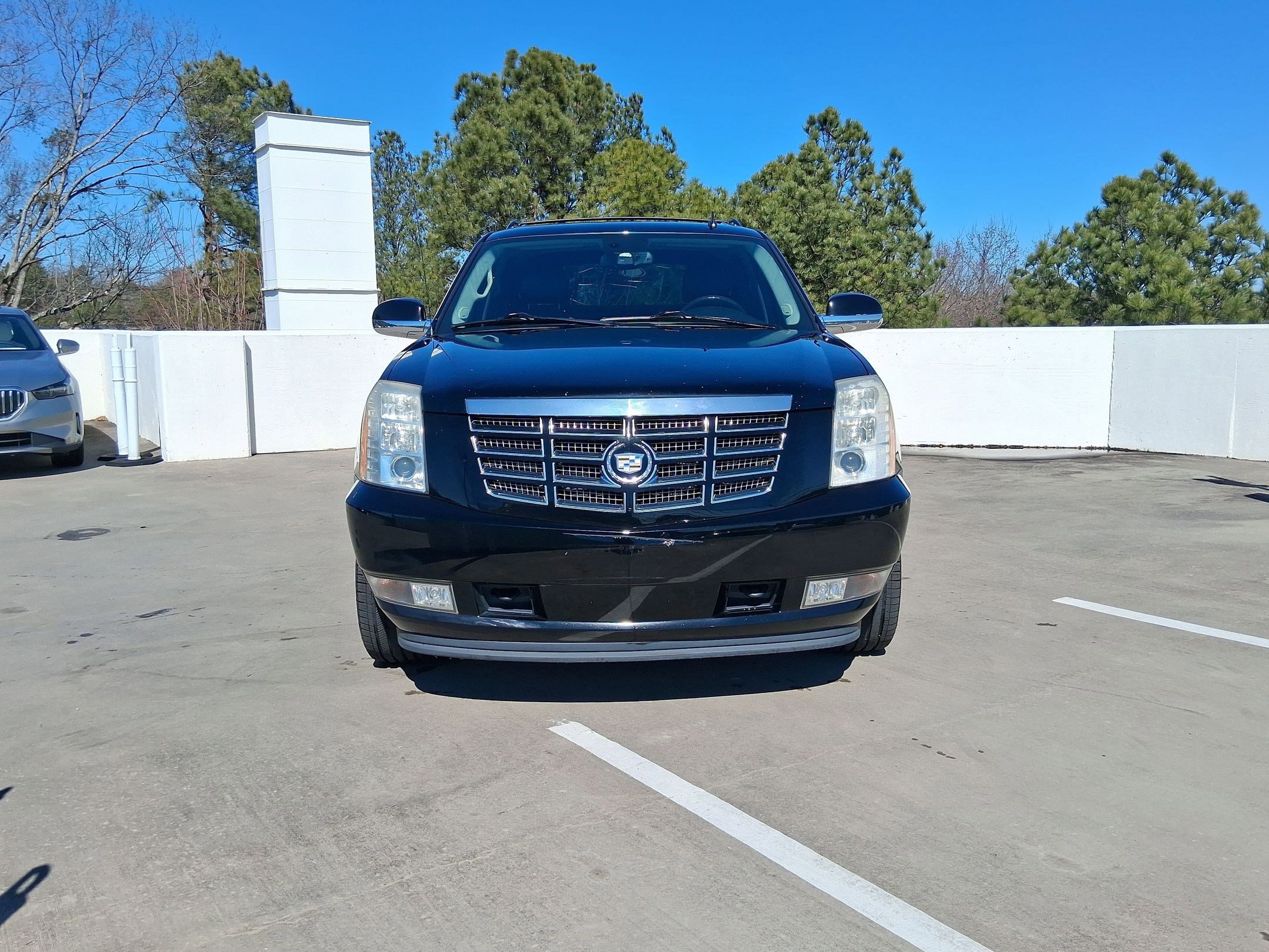 Used 2008 Cadillac Escalade EXT AWD/4WD image 5