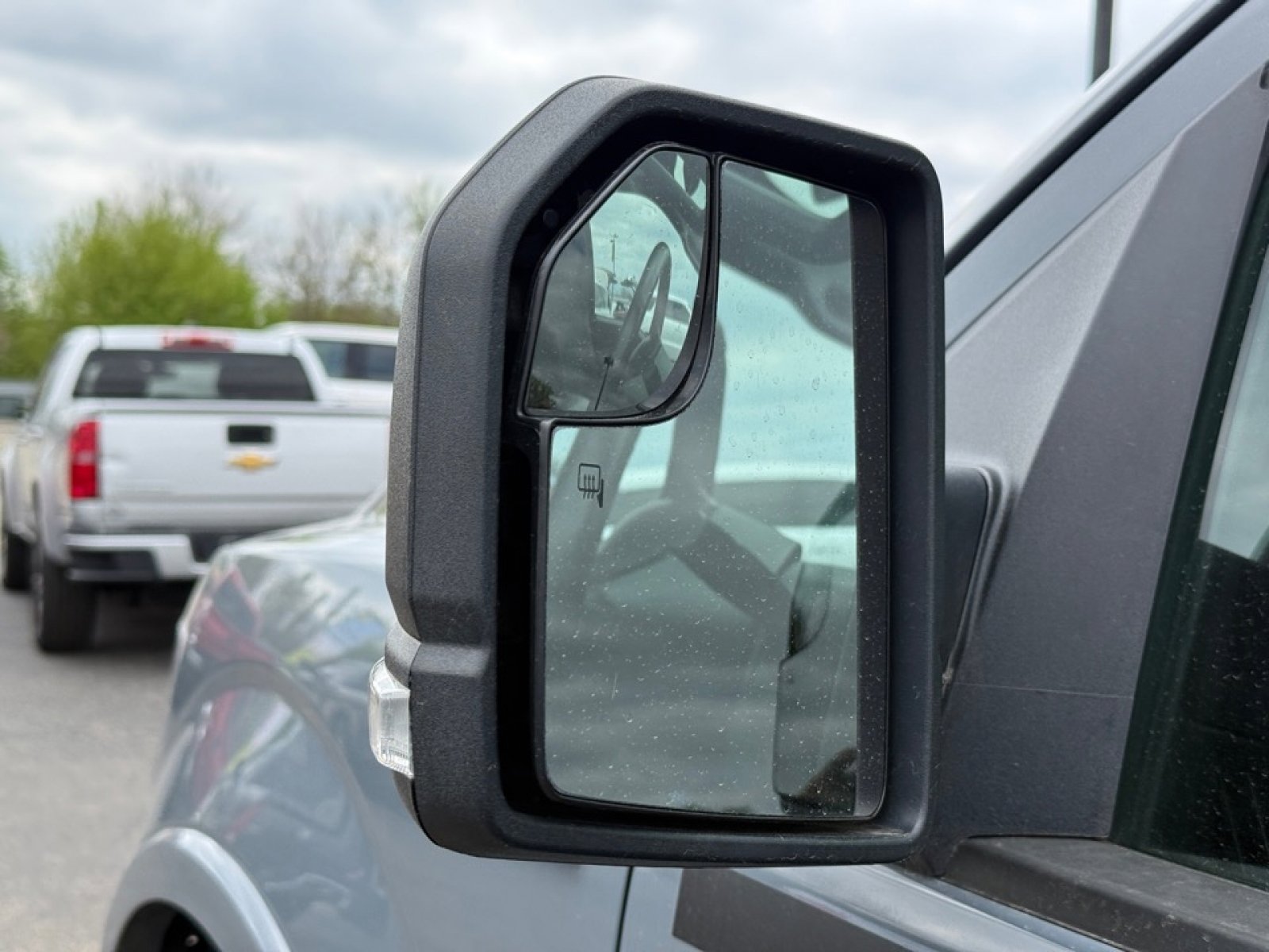 Used 2019 Ford F150 XLT w/ Equipment Group 302A Luxury AWD/4WD image 38