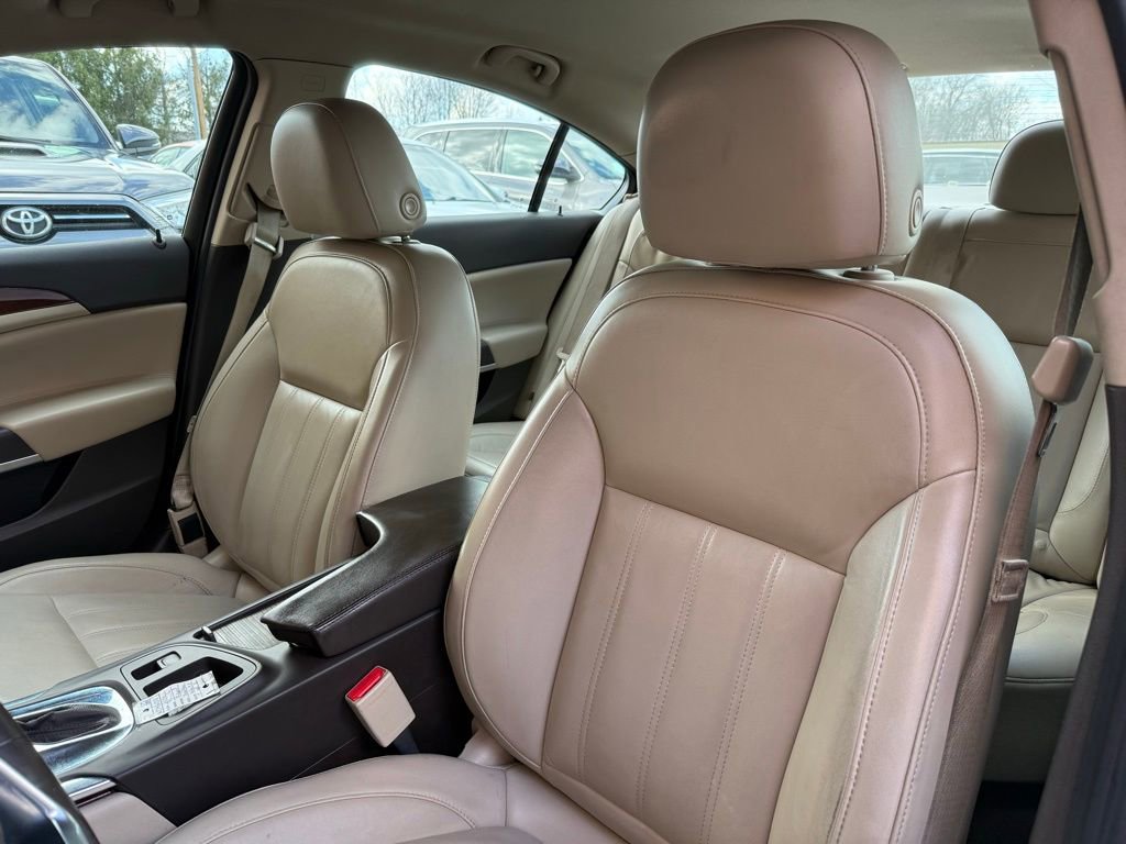 Used 2016 Buick Regal Premium image 10