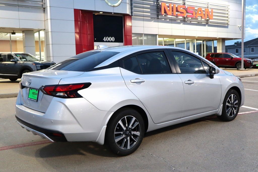 New 2025 Nissan Versa SV w/ Trunk Package image 6