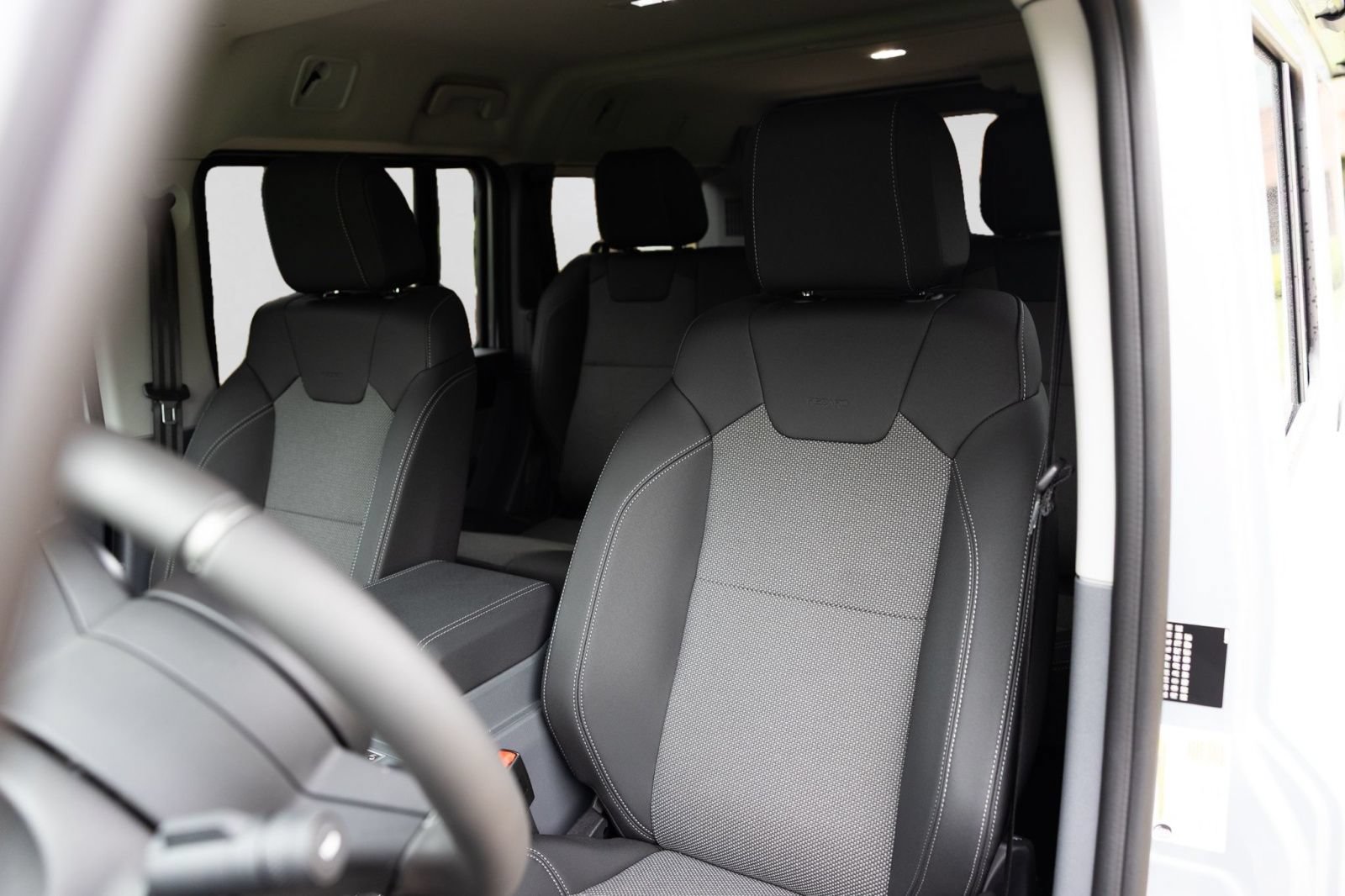 Used 2025 INEOS Grenadier AWD/4WD image 20