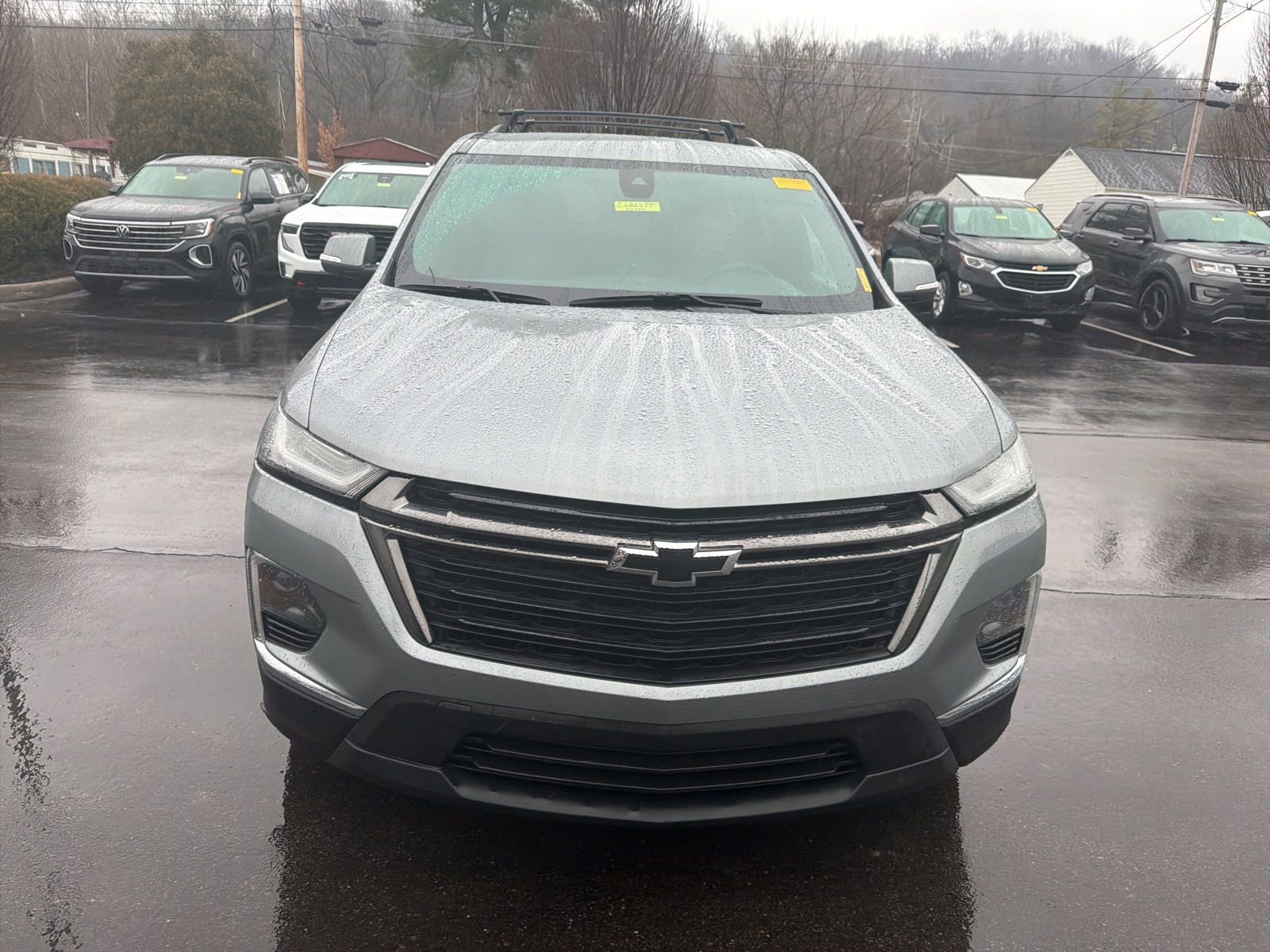 Used 2023 Chevrolet Traverse LT w/ Midnight/Sport Edition image 8