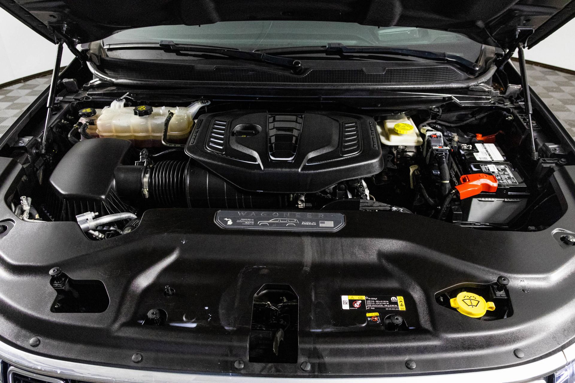 Used 2024 Jeep Wagoneer Series III image 45