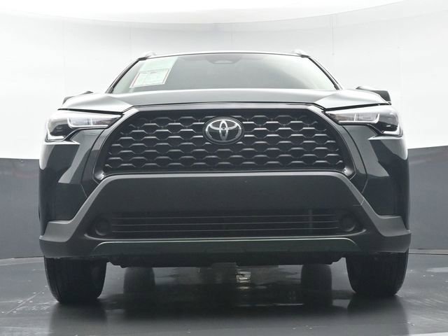 Certified 2023 Toyota Corolla Cross LE image 42