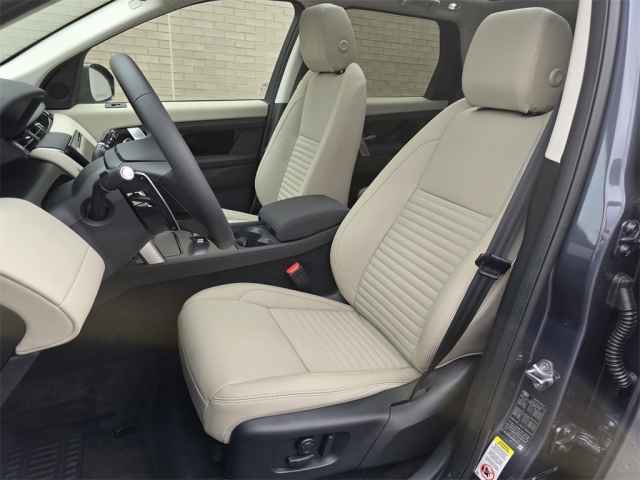 New 2025 Land Rover Discovery Sport S image 26