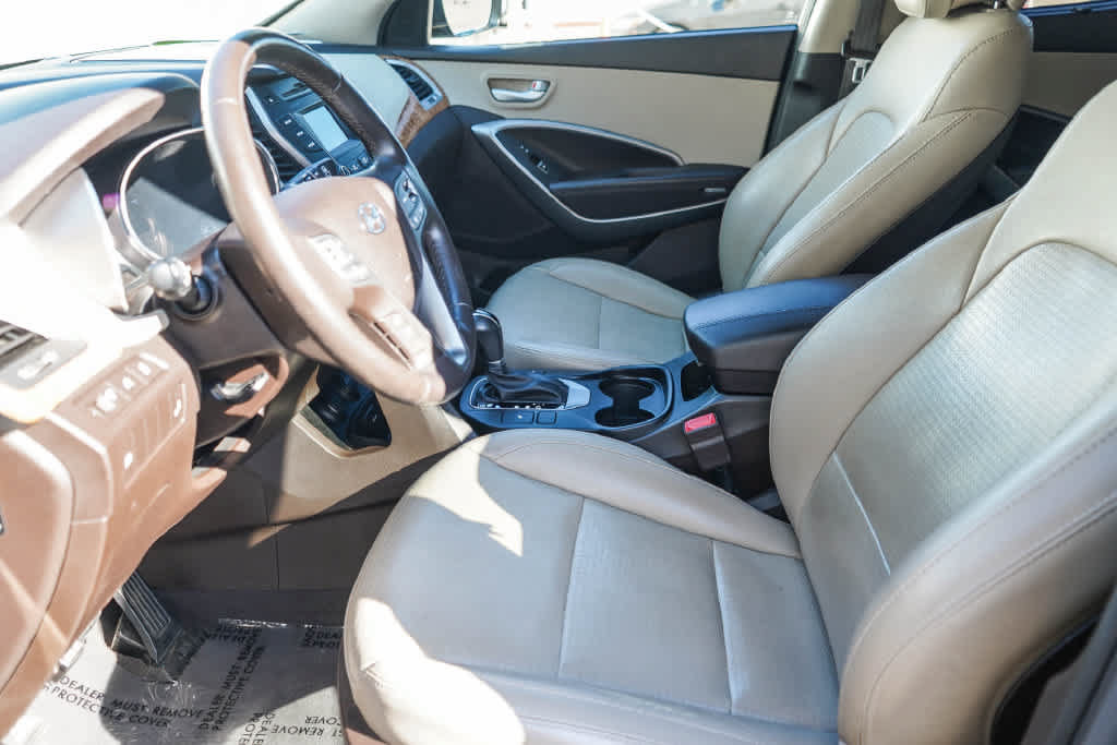 Used 2015 Hyundai Santa Fe Sport w/ Option Group 03 FWD image 19