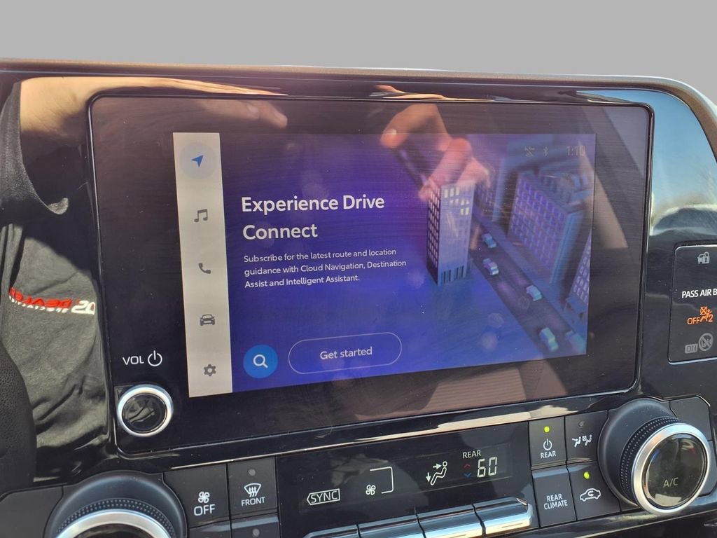 Used 2023 Toyota Highlander L image 7