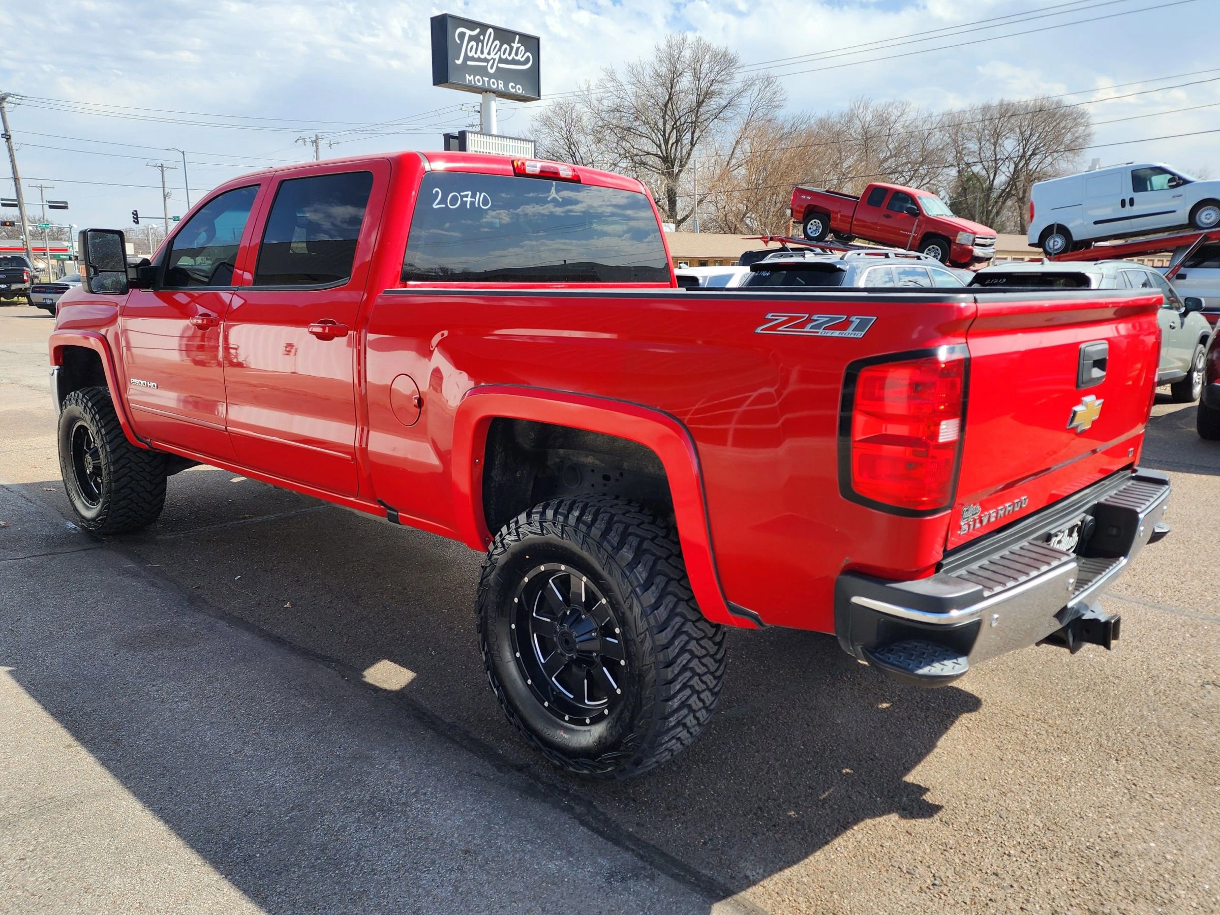 Used 2016 Chevrolet Silverado 2500 LT w/ LT Convenience Package image 5