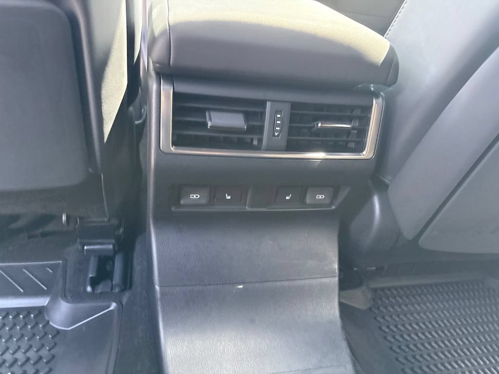 Certified 2026 Lexus GX 550 AWD/4WD image 19