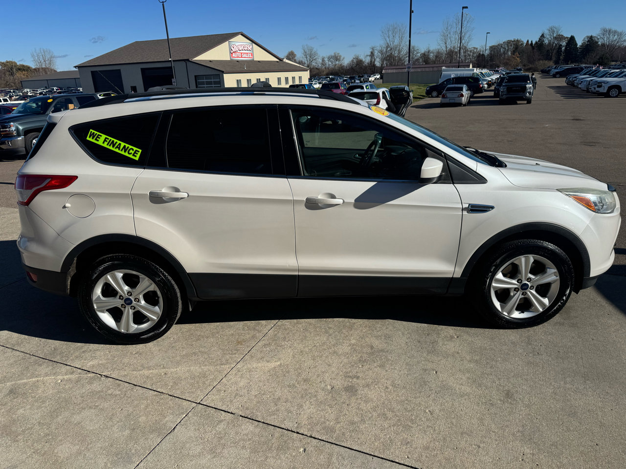 Used 2014 Ford Escape SE w/ Equipment Group 201A image 4