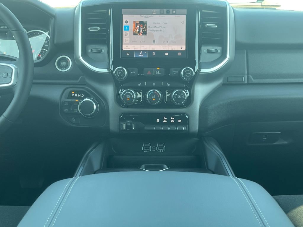 New 2026 RAM 1500 4x4 Crew Cab image 20