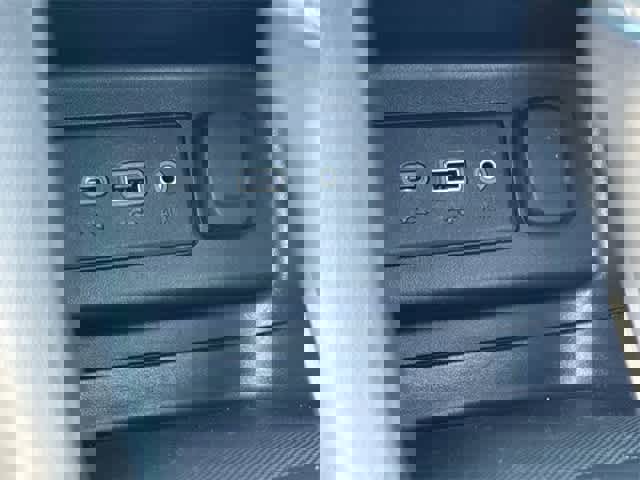 Used 2019 Chevrolet Equinox LT image 24