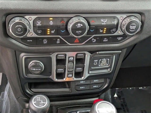 Used 2024 Jeep Wrangler Sport S image 14