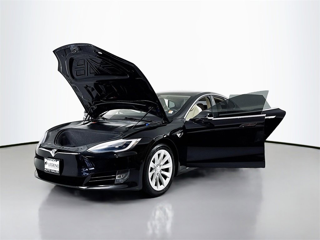 Used 2018 Tesla Model S 75D image 25