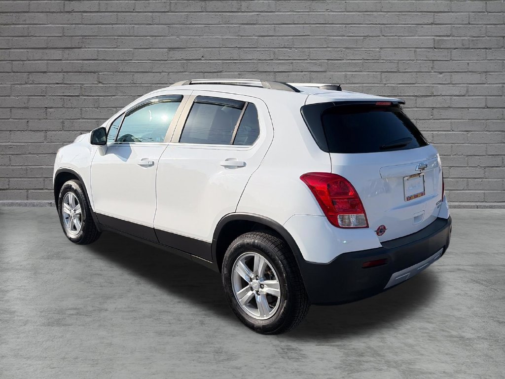 Used 2015 Chevrolet Trax LT w/ LT Plus Package AWD/4WD image 4