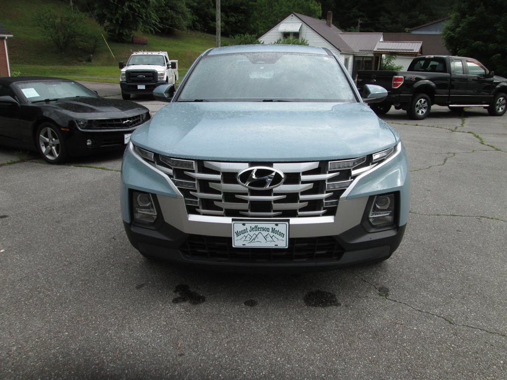 Used 2023 Hyundai Santa Cruz SEL AWD/4WD image 2